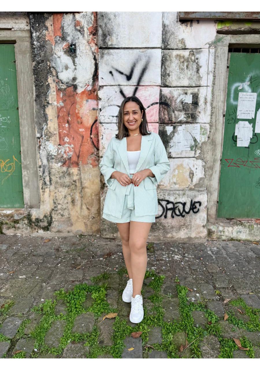Conjunto Blazer e Shorts Listrado Linho REF:990169... - MIX MODA