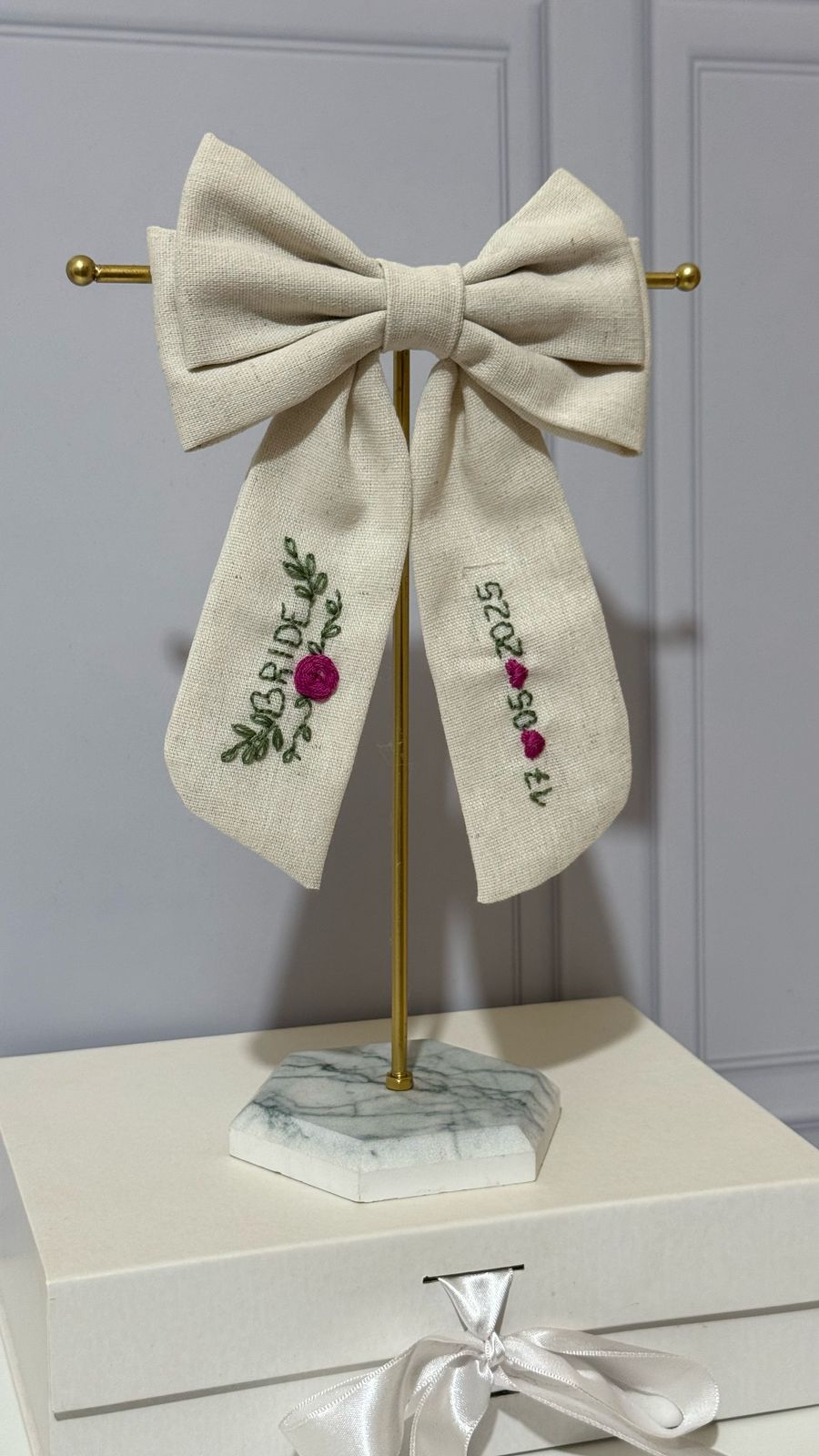 Laço Bordado Bride Personalizado