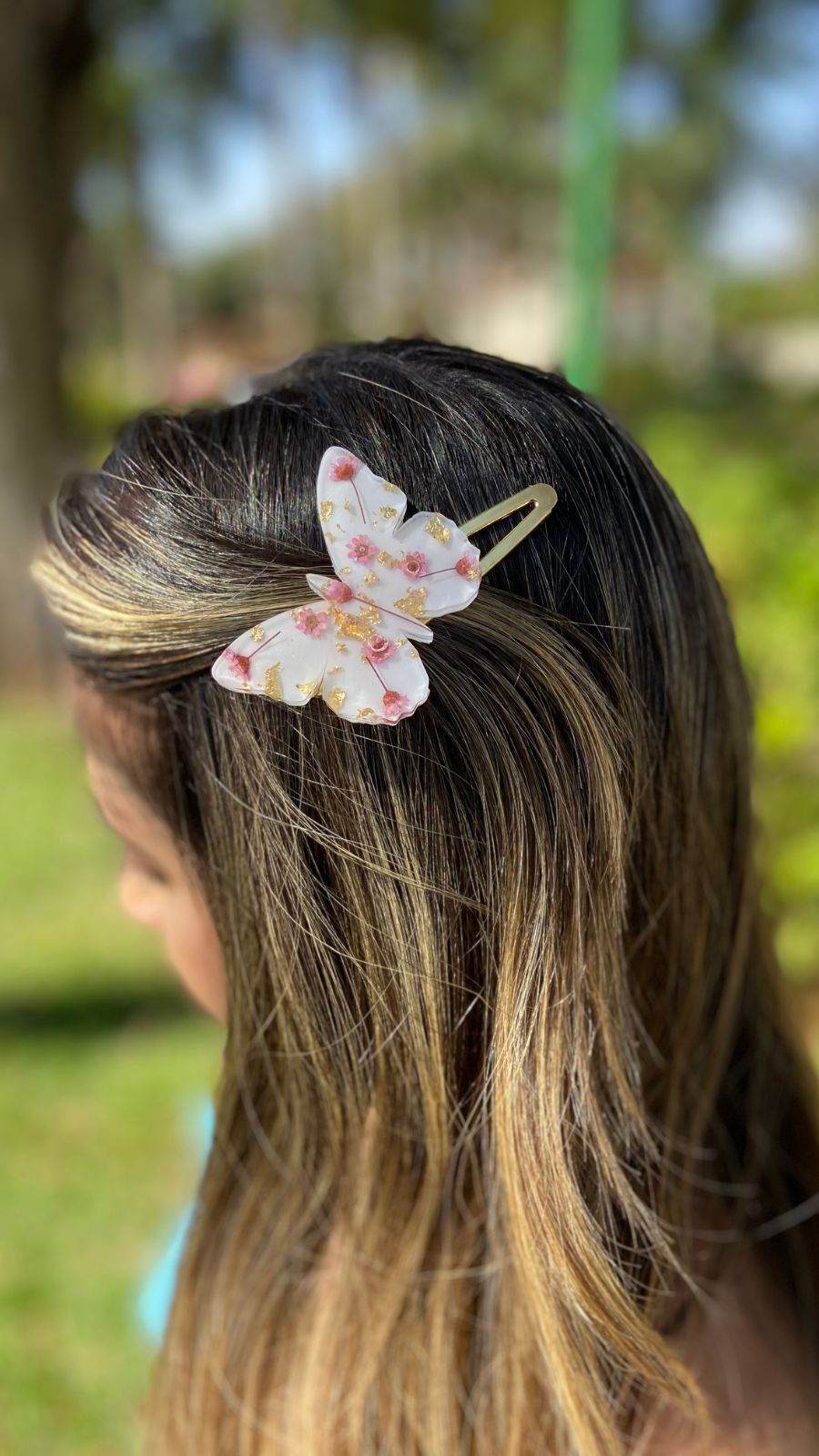 Presilha Butterfly Flor Natural