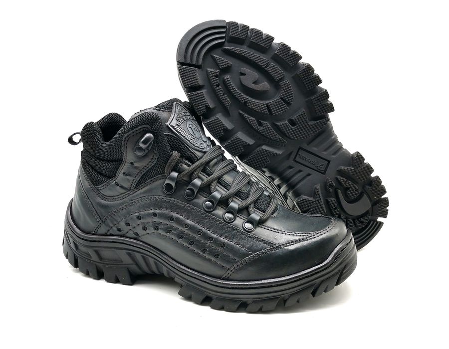Bota Cano Curto Trekking Adventure 5400/37 Preto/preto