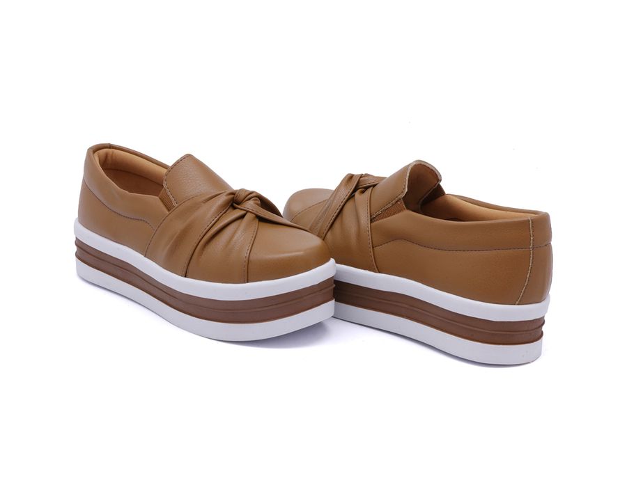 Tênis Slip On Calce Facil Nó Frontal Sola Alta Caramelo