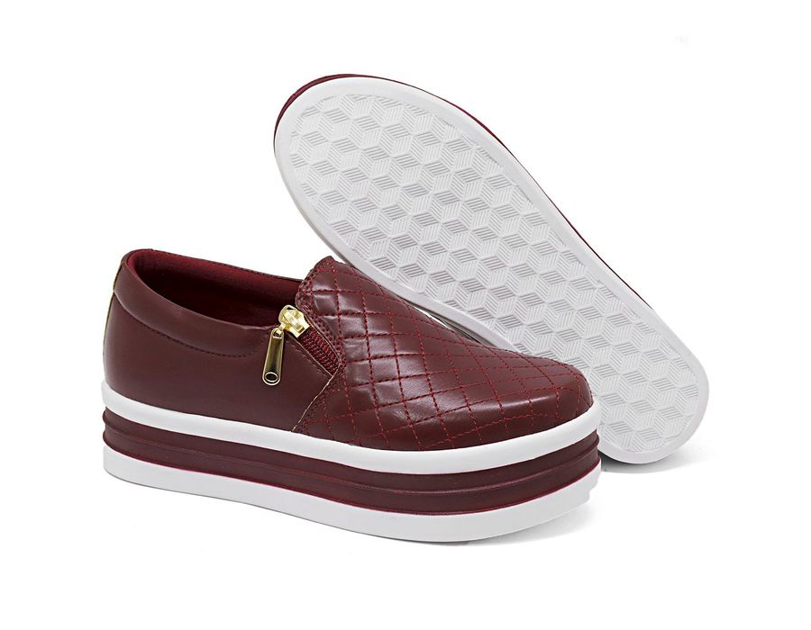 SlipOn Feminino Matelasse Ziper Lateral DK Shoes Bordo