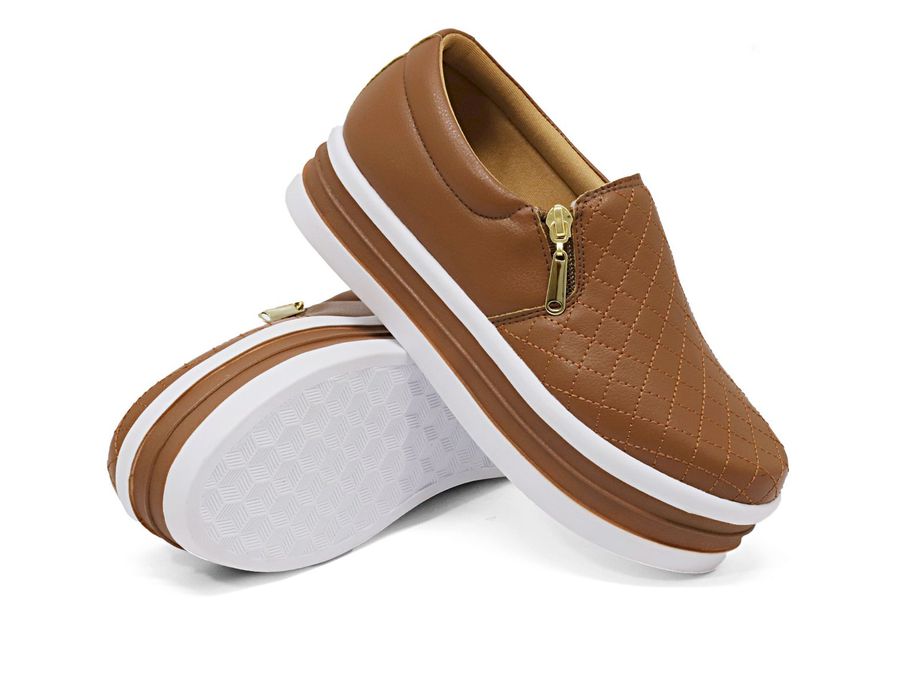 SlipOn Feminino Matelasse Ziper Lateral DK Shoes Caramelo