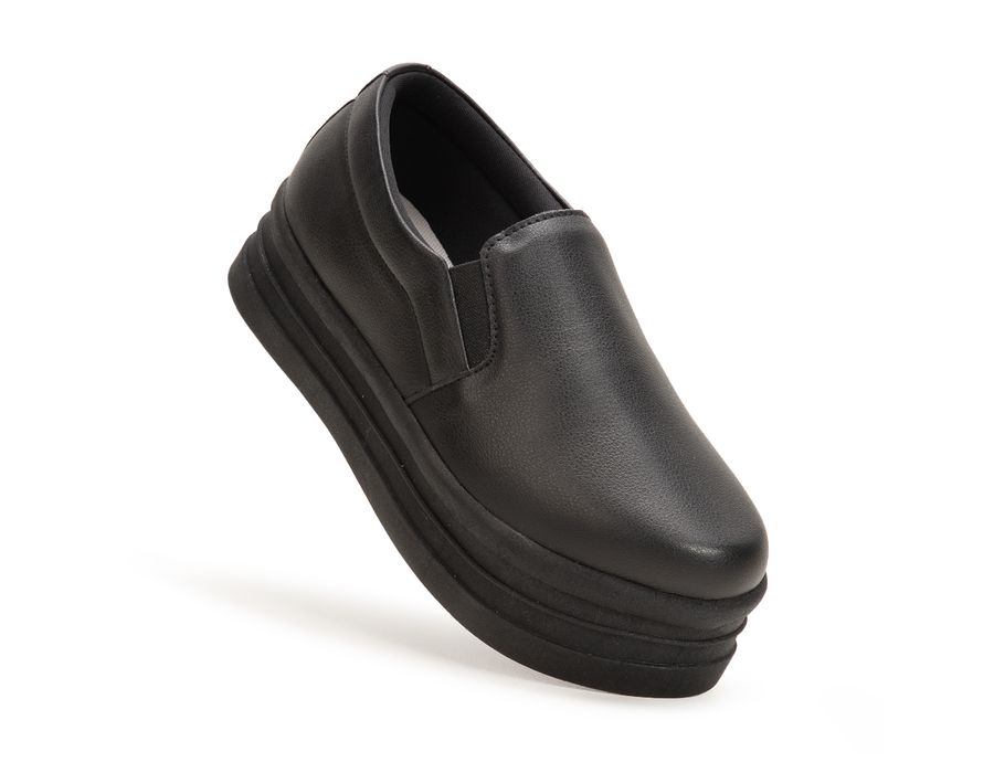 Slip On Todo Preto Vanessa Plataforma
