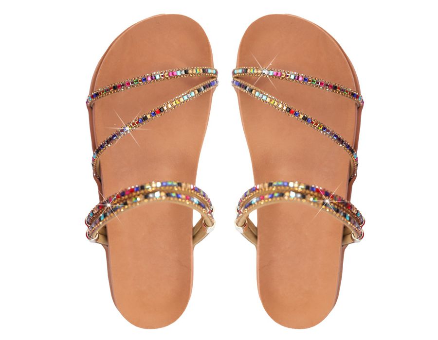 Sandália Rasteira Feminina com Pedrarias Coloridas Brilho Intenso Bege