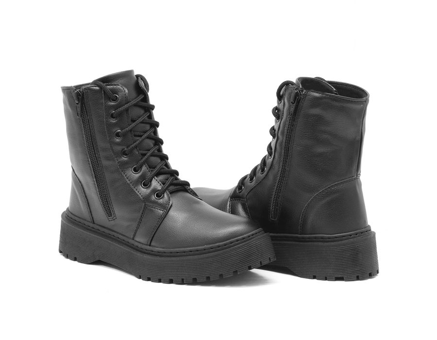 Coturno Botinha Tratorado com Zíper DK Shoes Preto 