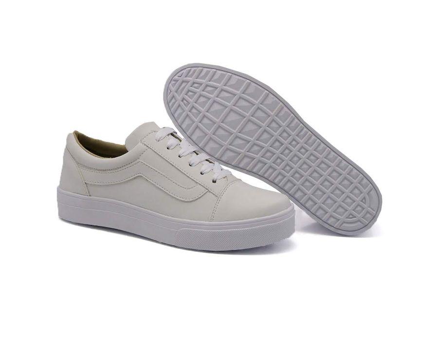 Tênis Casual Cadarço Detalhe Lateral DK Shoes Branco