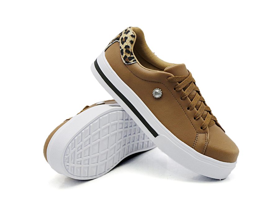 Tênis Casual Listra Sola Detalhe Pedra DK Shoes Caramelo