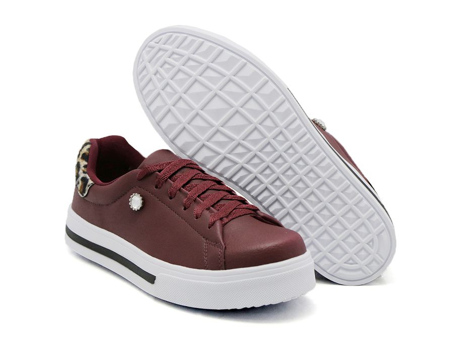 Tênis Casual Listra Sola Detalhe Pedra DK Shoes Bordo
