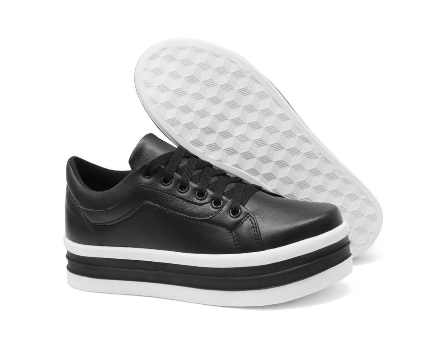 Tênis Casual Flat Form com Cadarço Dk Shoes Preto
