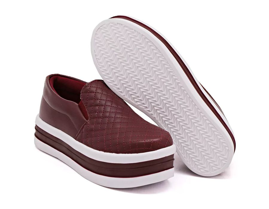 Tênis Dk Shoes Slip On Costura Matelassê Flat Form Bordo