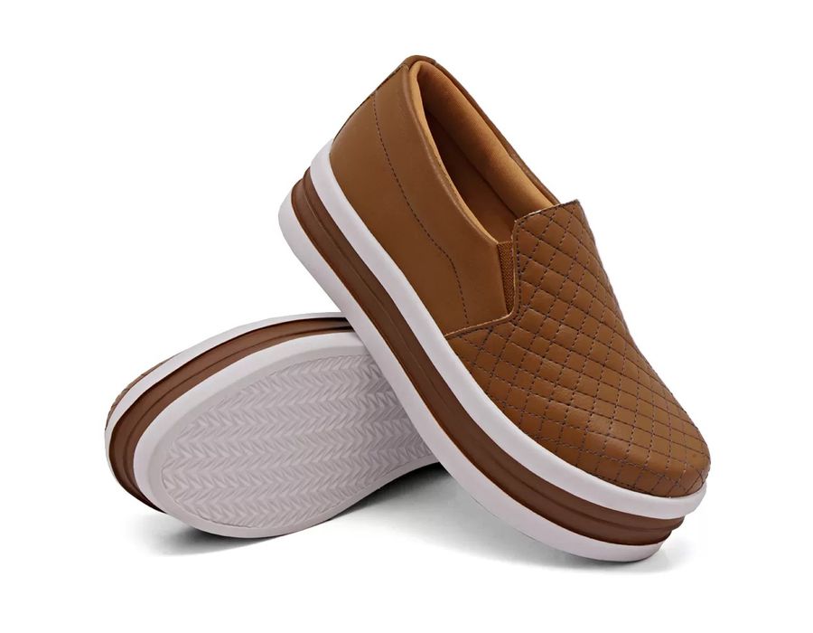Tênis Dk Shoes Slip On Costura Matelassê Flat Form Caramelo