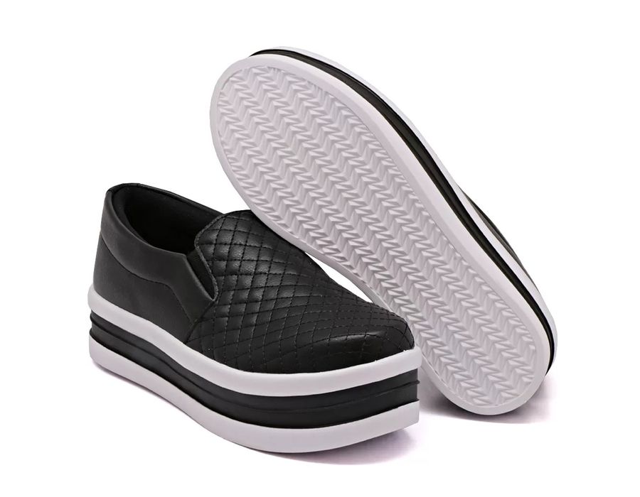 Tênis Dk Shoes Slip On Costura Matelassê Flat Form Preto