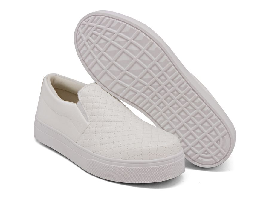 Tênis Slip On Detalhe Costura Matelassê Dk Shoes Branco