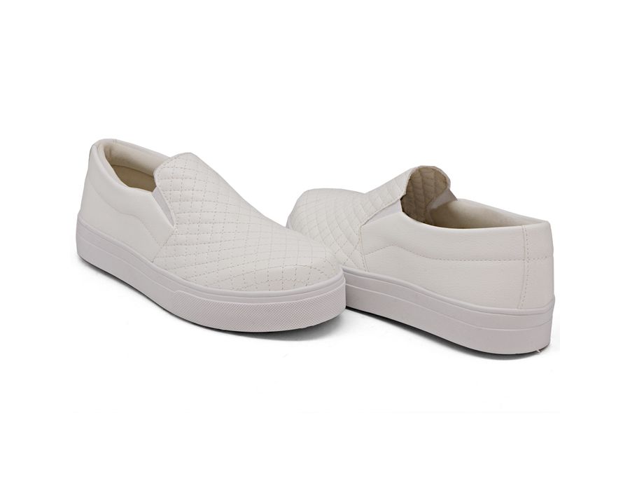 Tênis Slip On Detalhe Costura Matelassê Dk Shoes Branco