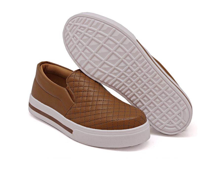 Tênis Slip On Detalhe Costura Matelassê Dk Shoes Caramelo