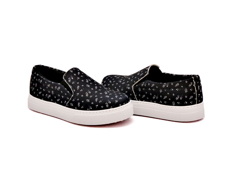 Tênis Slip On Floral Girassol Dk Shoes Sola Baixa Preto