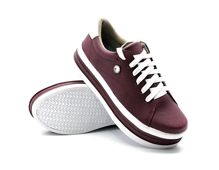 Tênis Dia A Dia Plataforma Cadarços Strass DK Shoes Bordo