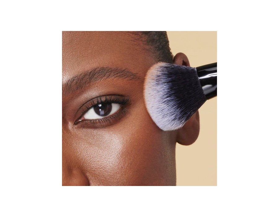 Pincel Para Contorno e Bronzer Elf 
