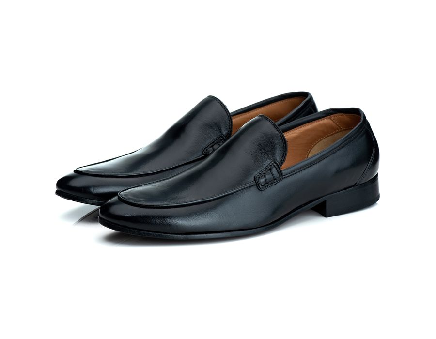 Mocassim Masculino Italiano Zara em Couro de Carneiro Preto