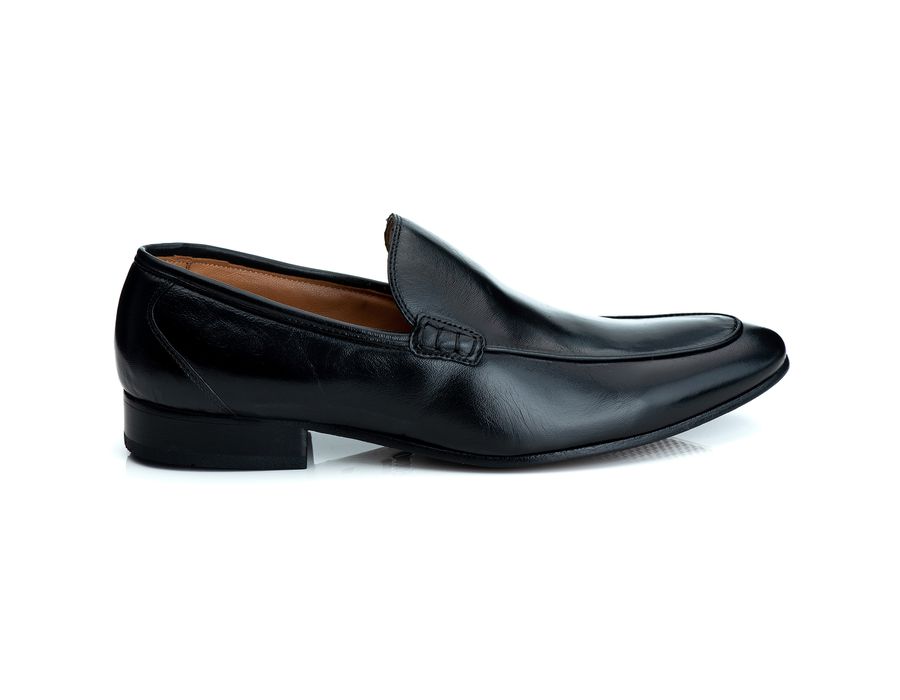 Mocassim Masculino Italiano Zara em Couro de Carneiro Preto