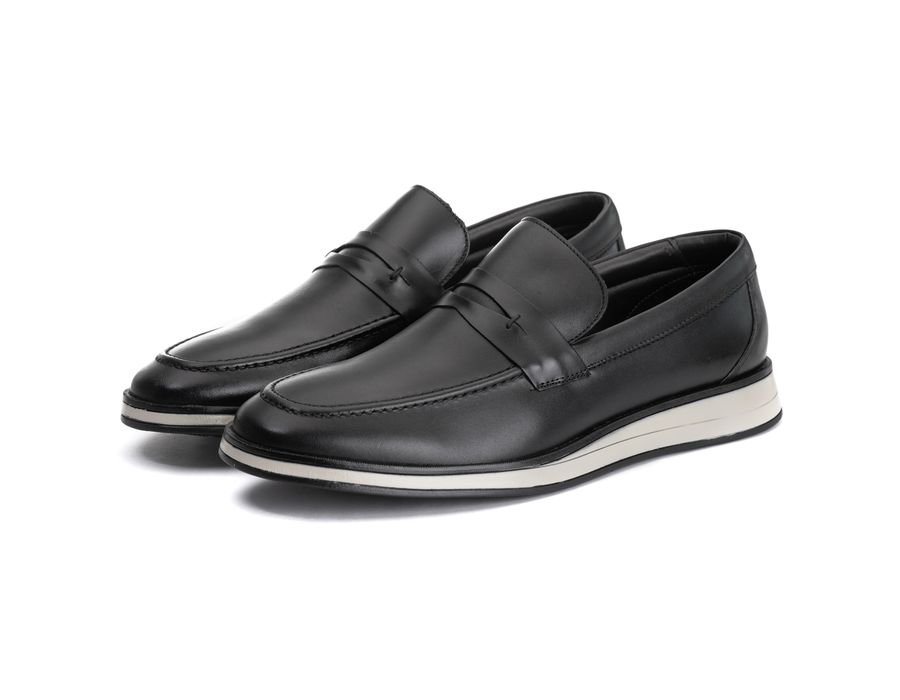 Sapato Masculino Loafer Slip On Sport em Couro Bovino Preto