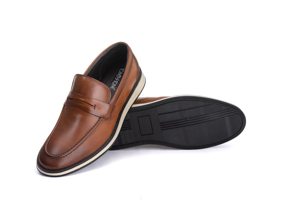 Sapato Masculino Loafer Slip On Sport em Couro Bovino Whisky