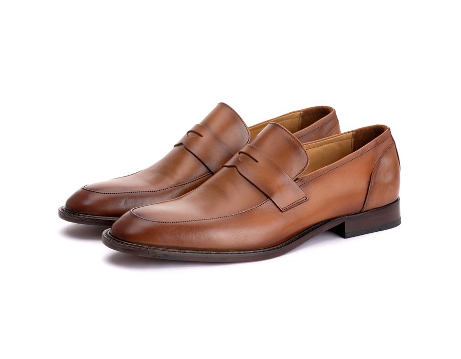 Sapato Social Masculino Loafer Mônaco em Couro Naturaly Whisky
