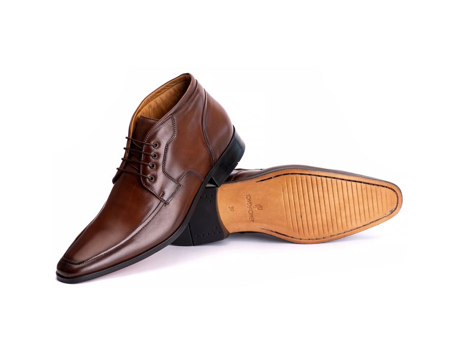 Bota Social Masculina Verona em Couro de Carneiro Mouro