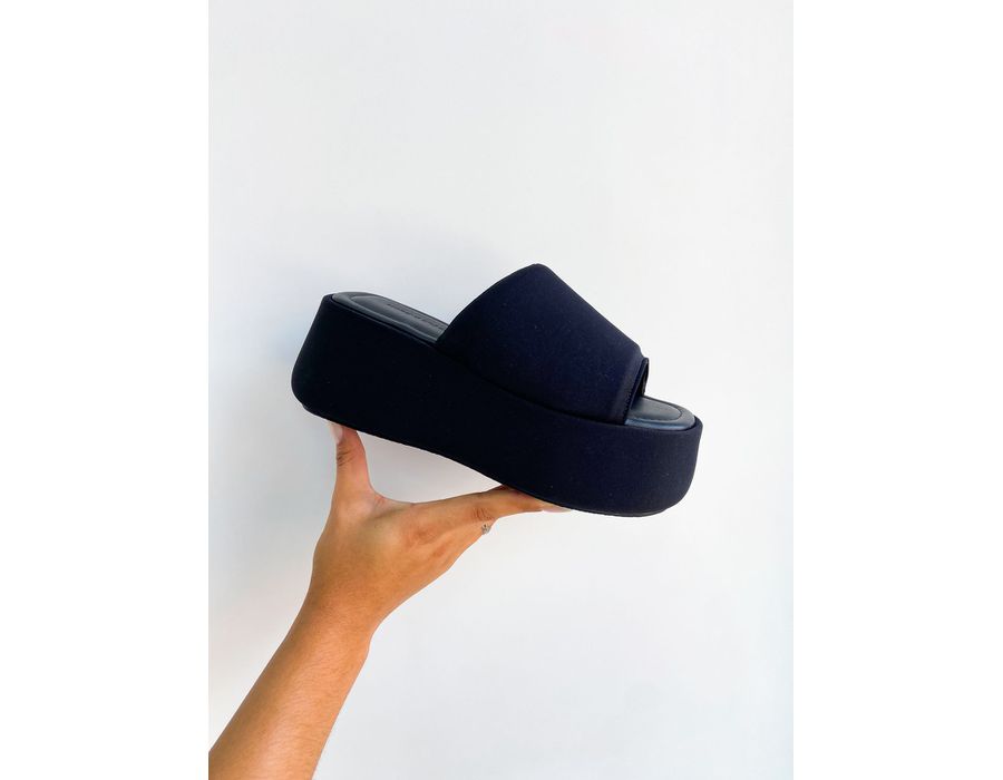 Tamanco Caroline PRETO - 0006040001 - Morena Brasil Shoes