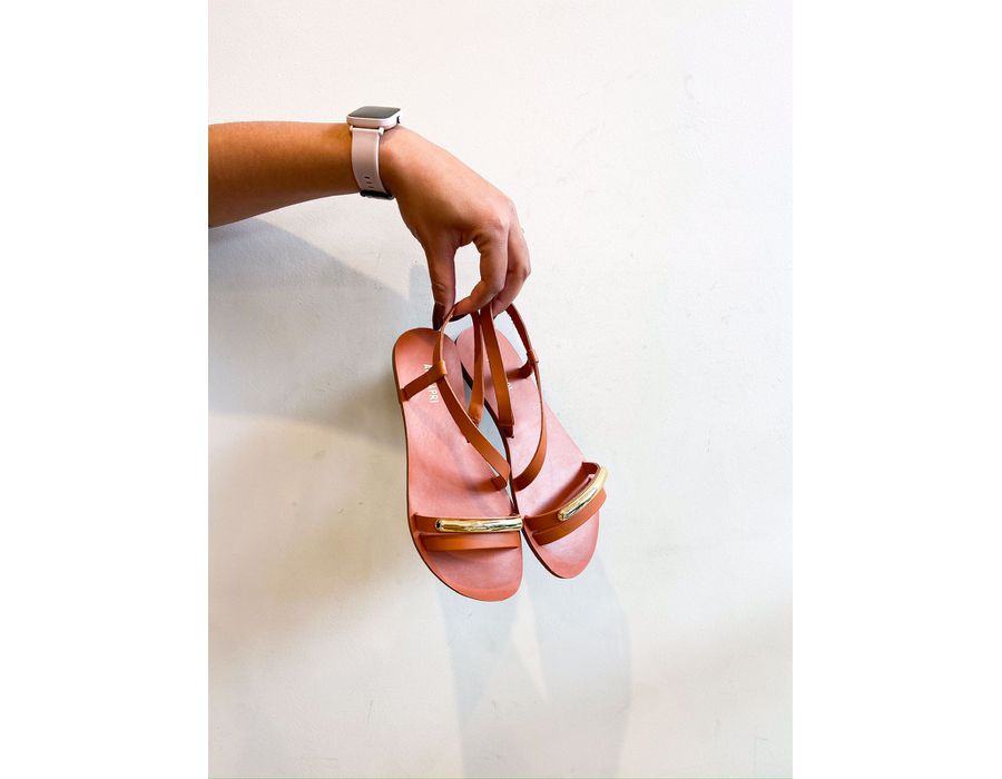 Rasteirinha Briana CARAMELO - 0007720011 - Morena Brasil Shoes