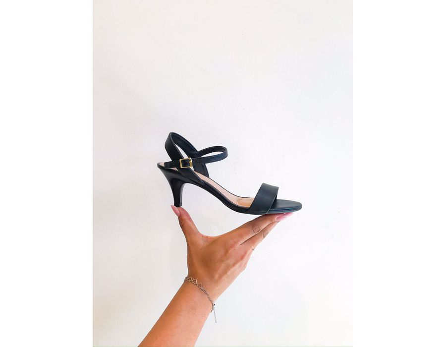 Sandalia Evelyn PRETO - 0007630001 - Morena Brasil Shoes