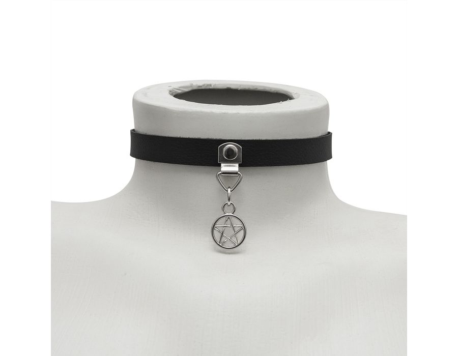 Choker Gargantilha com um Pequeno Pentagrama Prateado