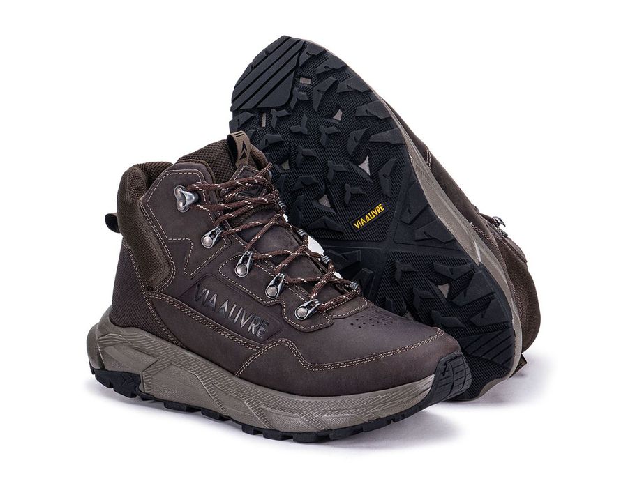 Bota Adventure Café