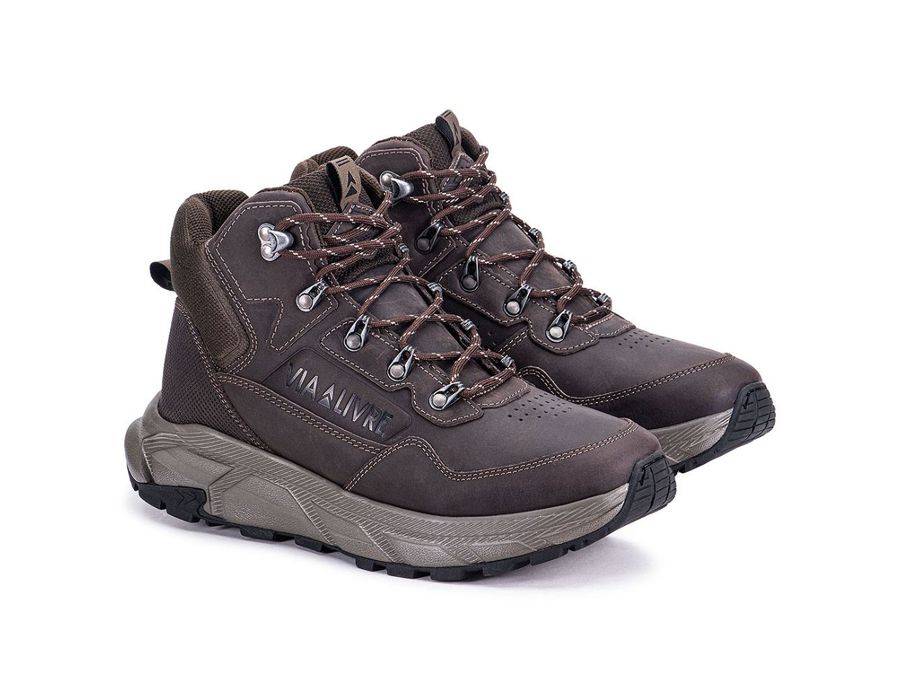 Bota Adventure Café
