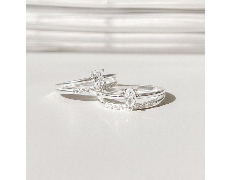 Anel Solitário Cravejado Agnes Prata 925 - 8201A - MEDALS