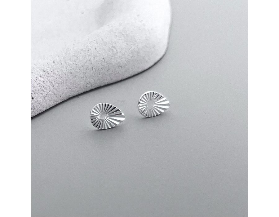 Brinco Gota Chapa Risc Prata 925 - 5085 - MEDALS STORE