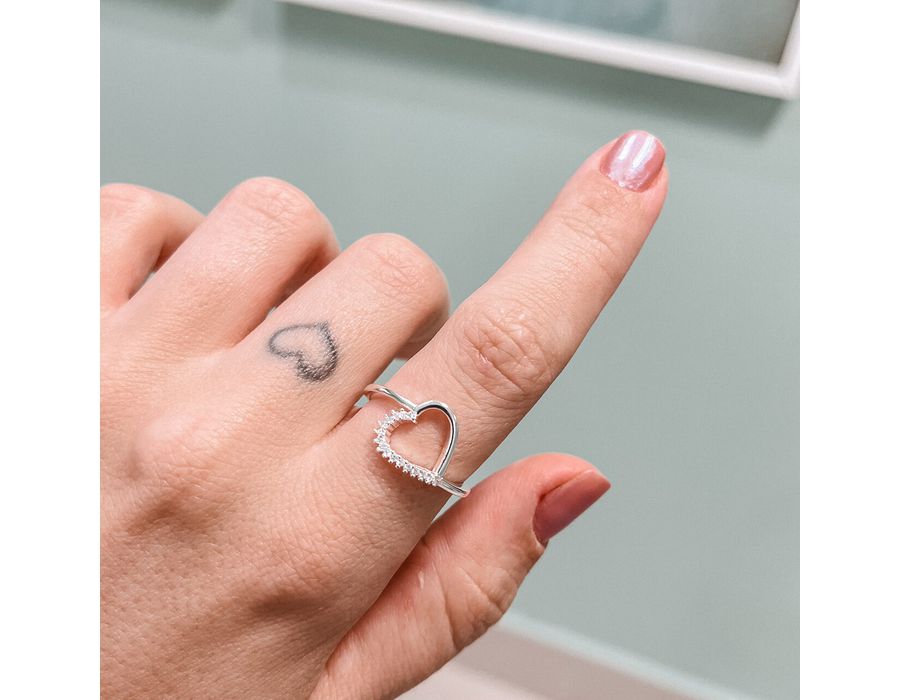 Anel Coração Liso e Cravejado Cristal Vazado Prata... - MEDALS