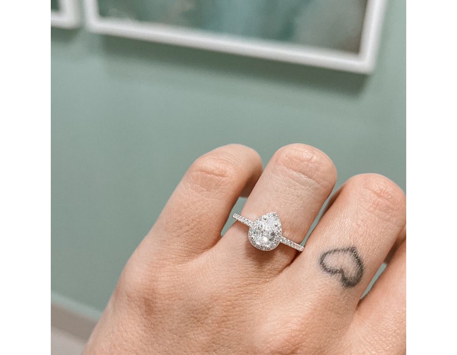 Anel Gota Cravejado Cristal Prata 925 - 8140 - MEDALS