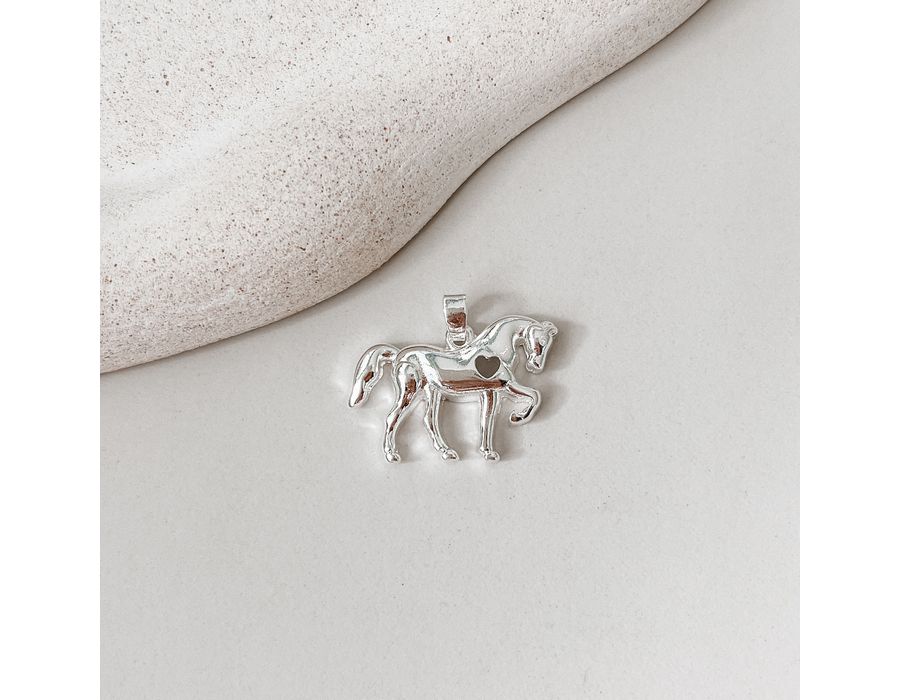 Pingente Cavalo Com Coração Prata 925 - 8535 - MEDALS