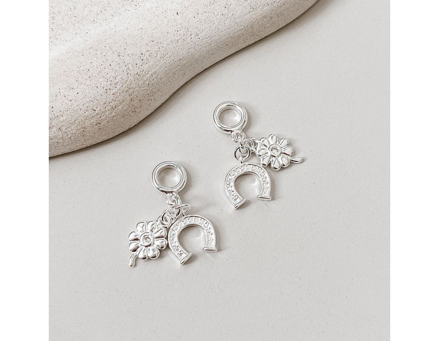 Berloque Ferradura E Trevo Liso Prata 925 - 8612 - MEDALS