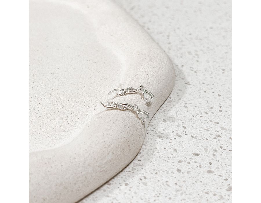 Brinco Cravejado Ponto De Luz Prata 925 - 8670 - MEDALS