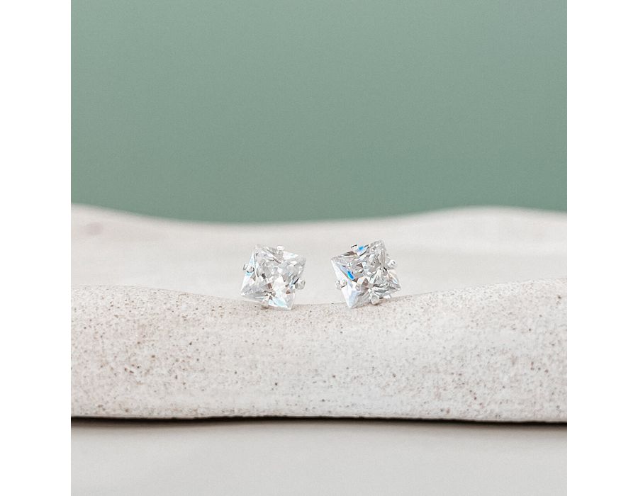 Brinco Carrê Cristal 4 Mm Prata 925 - 8453 - MEDALS