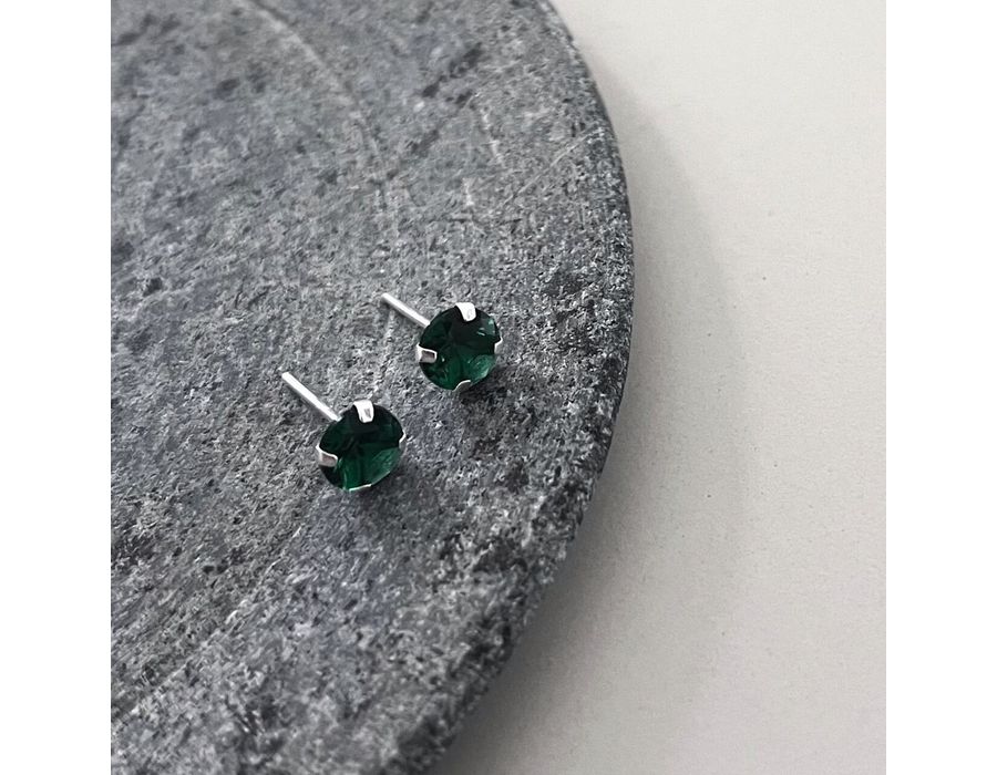 Brinco Solitario Verde Esmeralda 6mm Prata 925 - 3... - MEDALS STORE