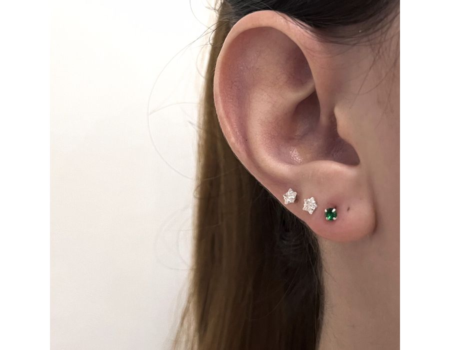 Brinco Solitario Verde Esmeralda 3mm Prata 925 - 6... - MEDALS STORE