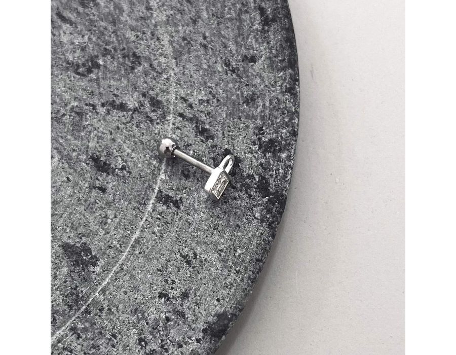 Piercing Cadeado Cravejado Tragus Prata 925 - 2809 - MEDALS STORE
