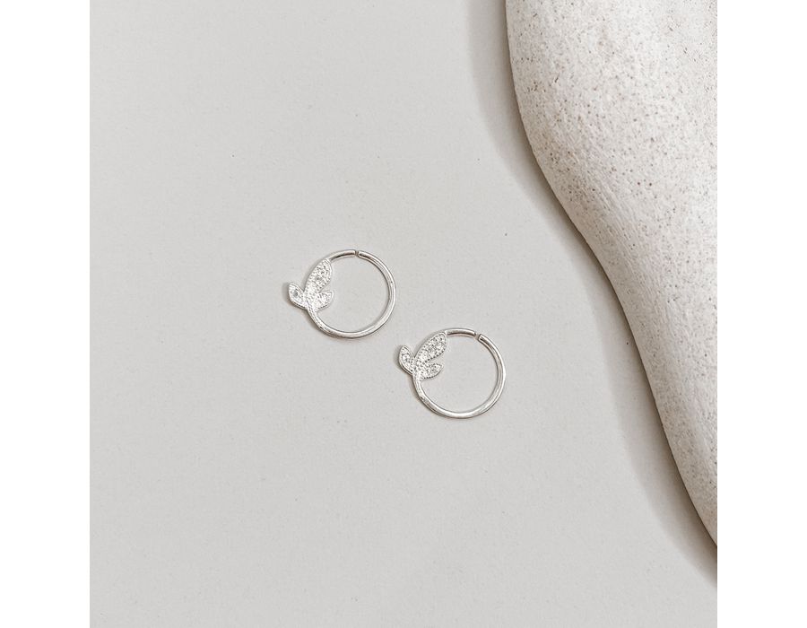 Piercing Argolinha Folha Cravejada Prata 925 - 8... - MEDALS