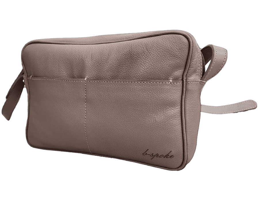 Bolsa Feminina Lu - Fendi - COURO LEGÍTIMO