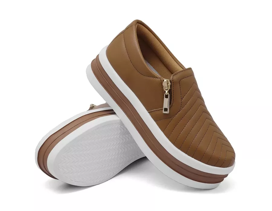 Tênis Zíper Slip Calce Facil Caramelo Detalhes Costura Frontal