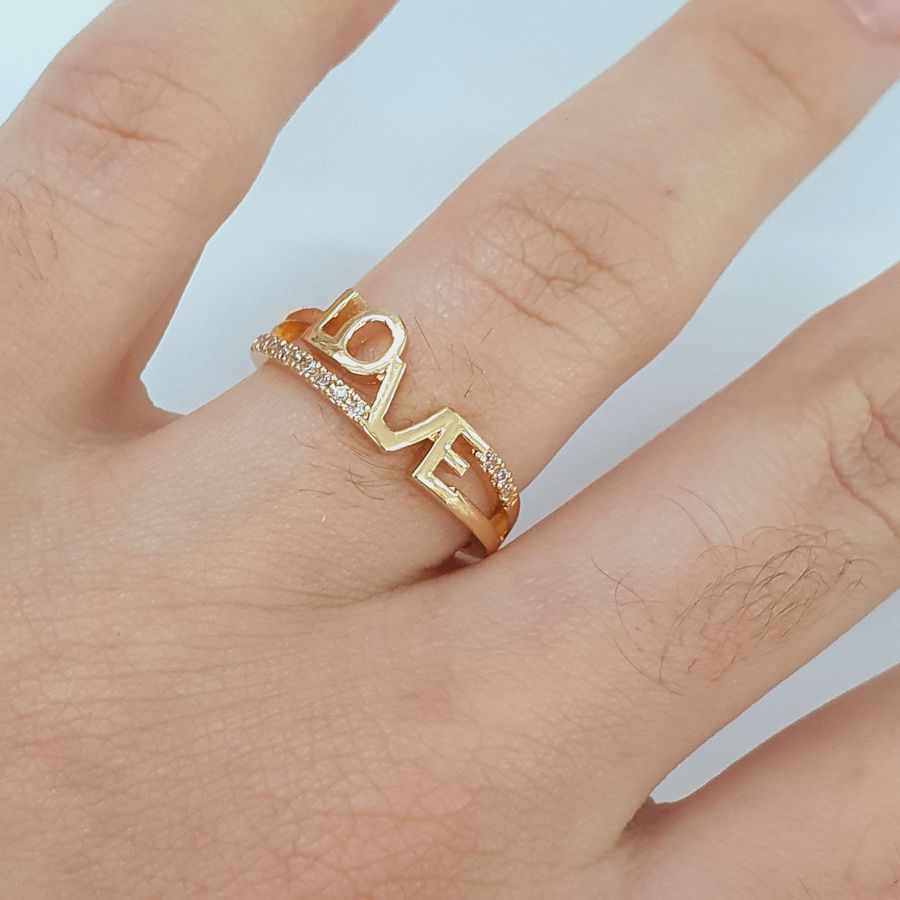 Anel Com Zircônia Love Dourado 